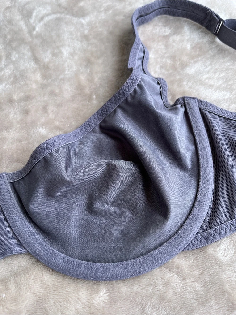 SKIMS Unlined Balconette Bra, Size 36C - Picture 10 of 12